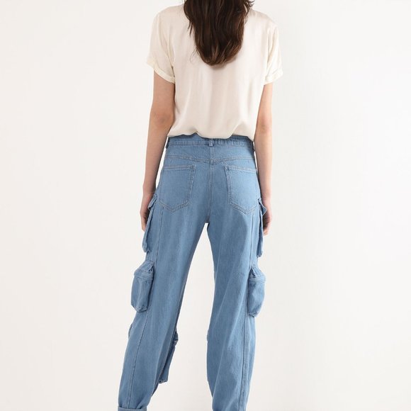 ❤Host Pickx2❤ NWT Designer Italian Jeans - 2022 Catalogue - Picture 2 of 16